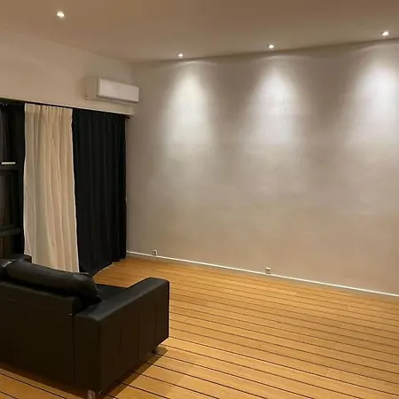 アパート Med Eget Bad, Kokken Og Terasse Brondby